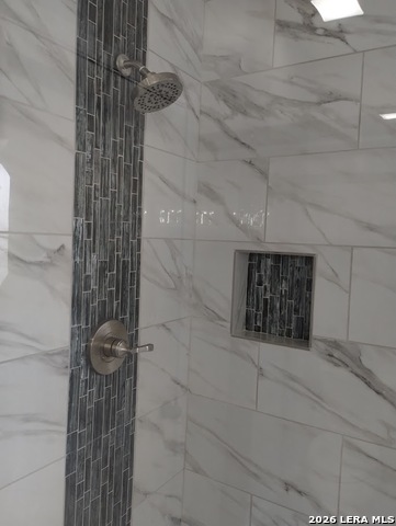 Image 21 of 25 For 10158 Sandyglen