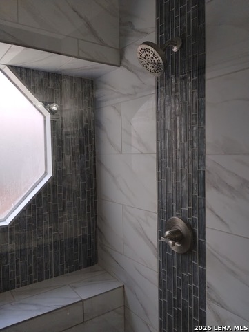 Image 22 of 25 For 10158 Sandyglen