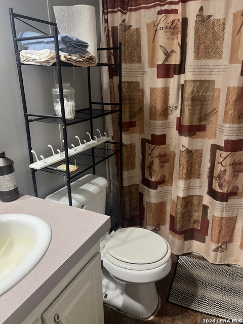 Image 12 of 15 For 475 Roemer  