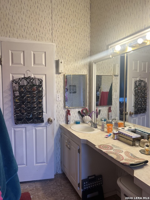 Image 7 of 15 For 475 Roemer  