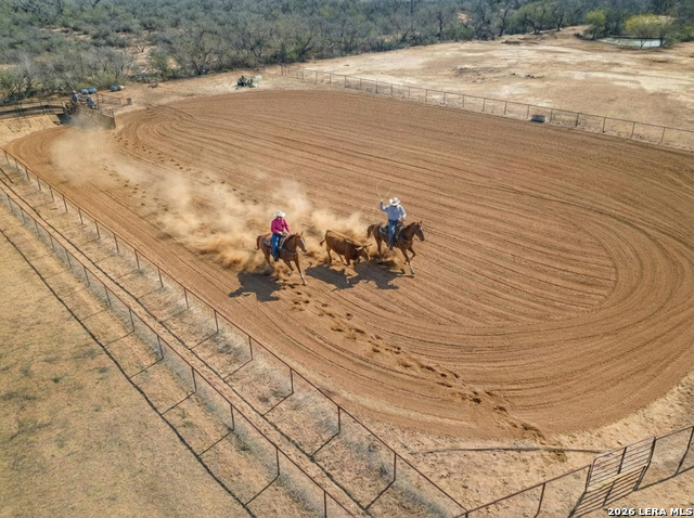 Details for 561 Barth  , Poteet, TX 78065