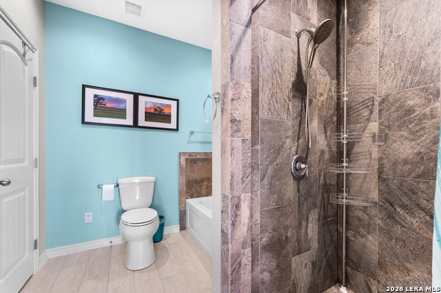 Listing photo id 9 for 561 Barth  