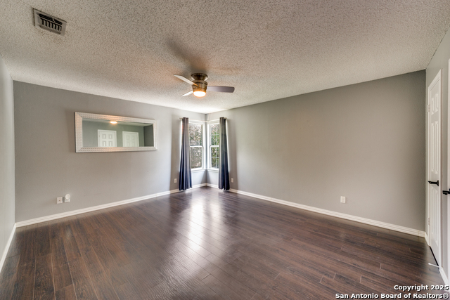 Image 19 of 25 For 7711 Southerland