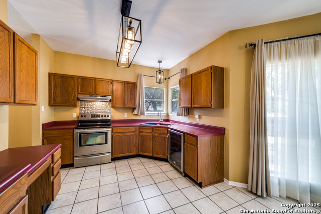 Image 8 of 25 For 7711 Southerland