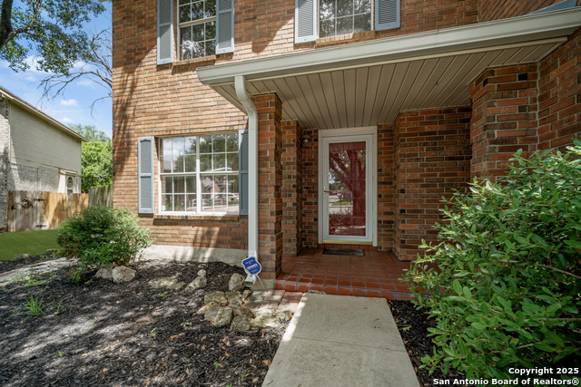 Image 2 of 28 For 4707 Aspen  