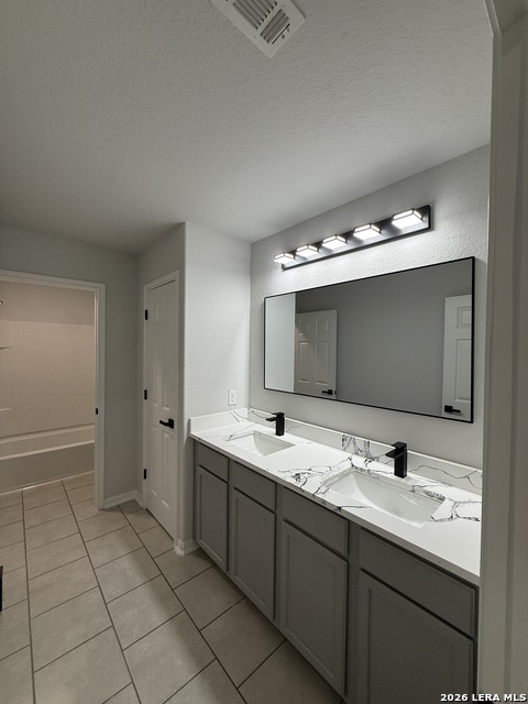 Image 19 of 27 For 3431 Foster  