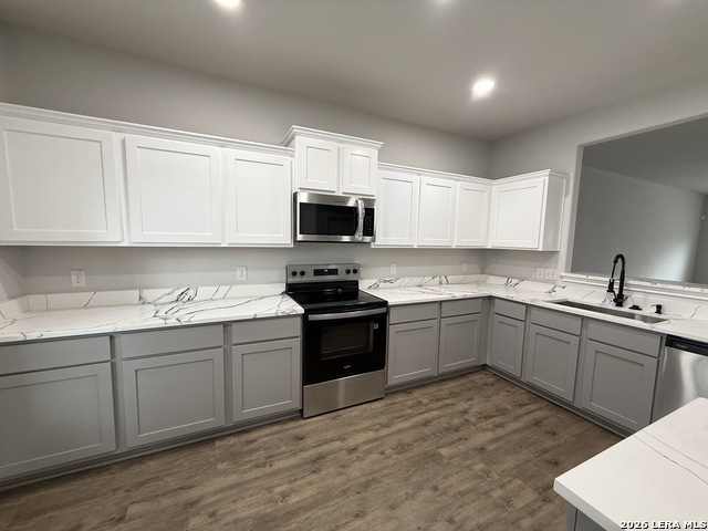 Image 5 of 27 For 3431 Foster  