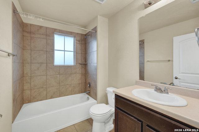 Image 26 of 33 For 11514 Tiger Woods