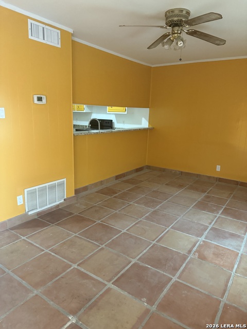 Image 11 of 38 For 5435 Callaghan  0