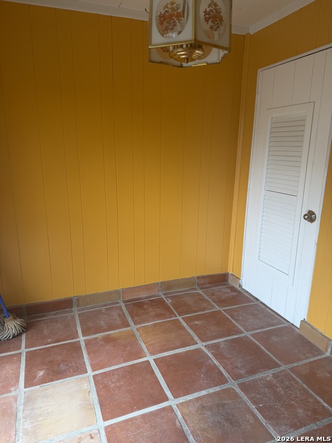 Image 13 of 38 For 5435 Callaghan  0