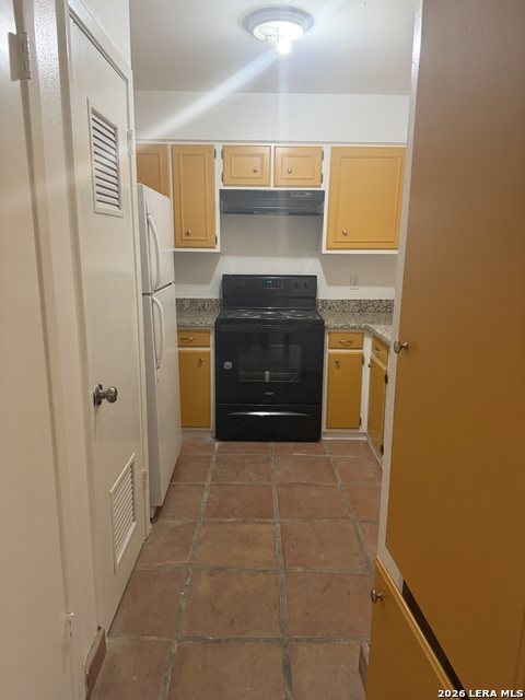 Image 4 of 38 For 5435 Callaghan  0