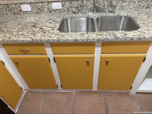 Image 6 of 38 For 5435 Callaghan  0