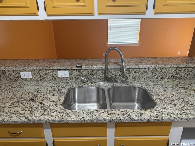 Image 7 of 38 For 5435 Callaghan  0