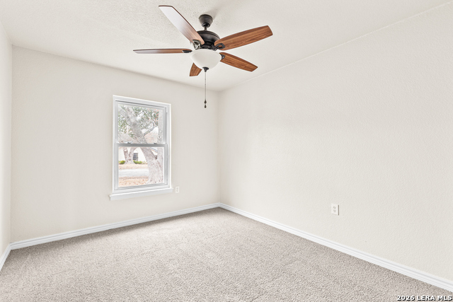 Image 14 of 27 For 7410 Oak Marsh