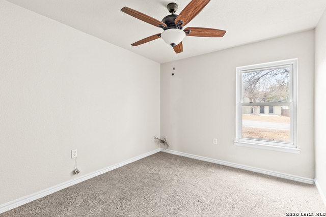 Image 17 of 27 For 7410 Oak Marsh