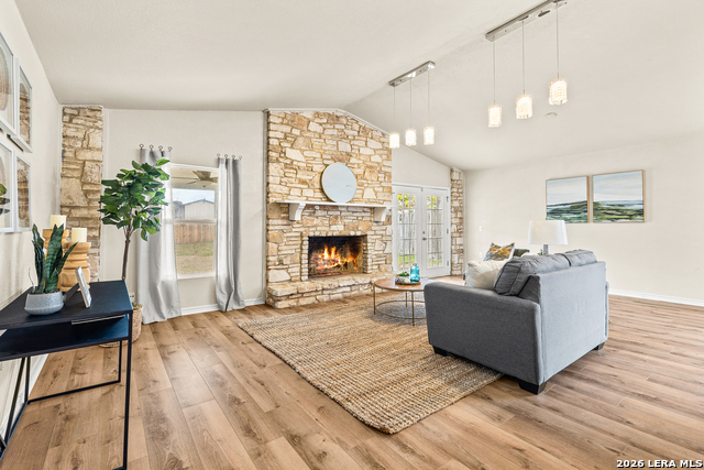 Image 7 of 27 For 7410 Oak Marsh