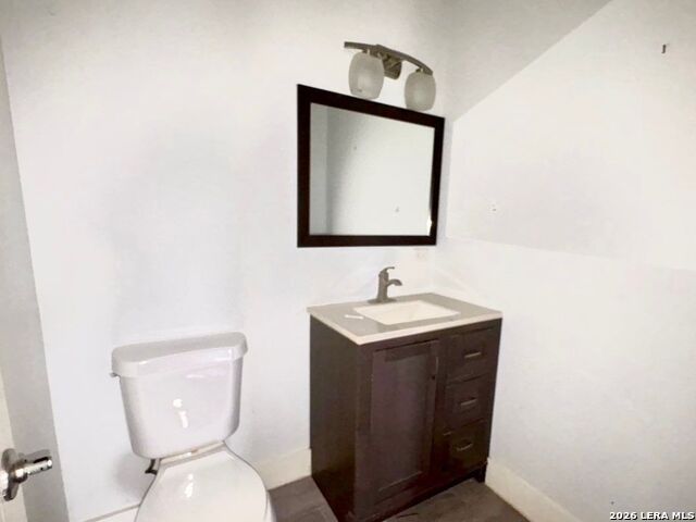 Image 16 of 21 For 519 Enchanted River Dr