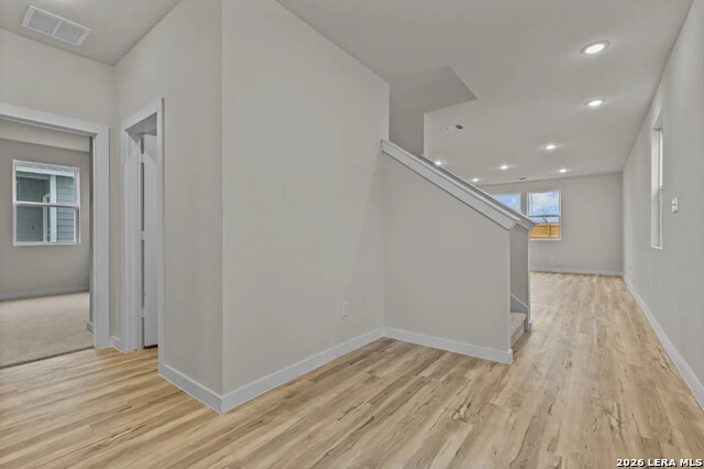 Image 4 of 26 For 2310 Crisp Gln