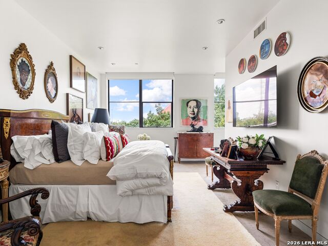 Image 21 of 39 For 114 Camp Street  107