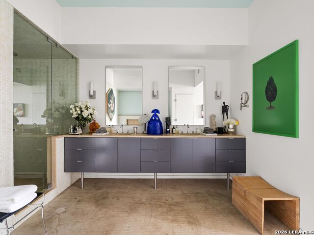 Image 24 of 39 For 114 Camp Street  107