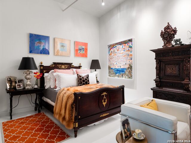 Image 28 of 39 For 114 Camp Street  107