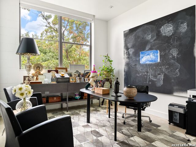 Image 29 of 39 For 114 Camp Street  107