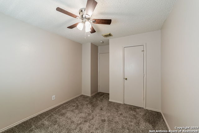 Image 13 of 36 For 8422 Parry  