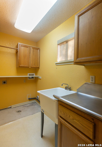 Image 38 of 44 For 375 Bluntzer Rd