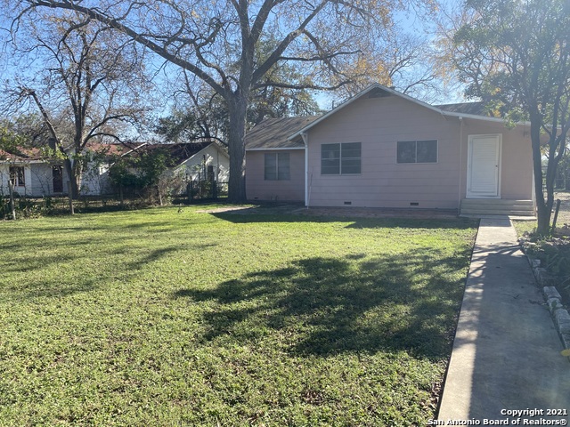 Image 21 of 22 For 933 Beck St  