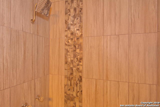 Image 16 of 23 For 7274 Montgomery Dr