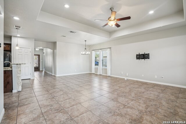 Image 11 of 40 For 6413 Von Rosk