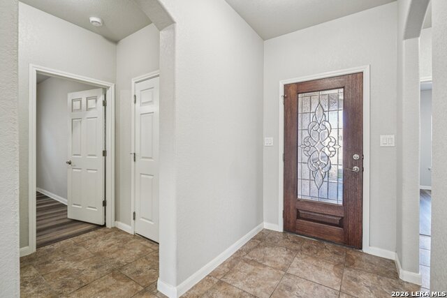 Image 6 of 40 For 6413 Von Rosk