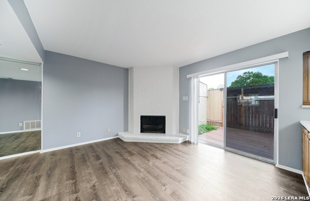 Image 11 of 33 For 10958 Crown Park