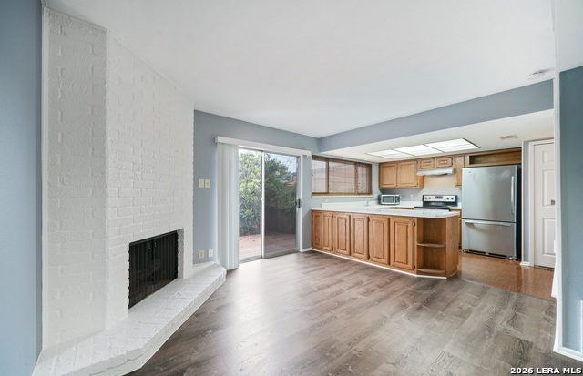 Image 12 of 33 For 10958 Crown Park