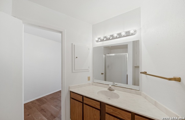 Image 17 of 33 For 10958 Crown Park