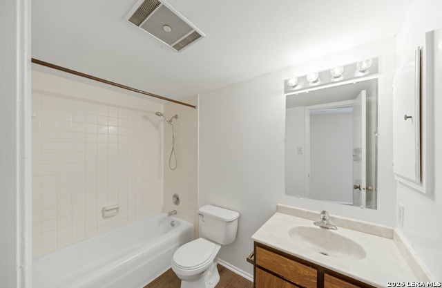 Image 22 of 33 For 10958 Crown Park