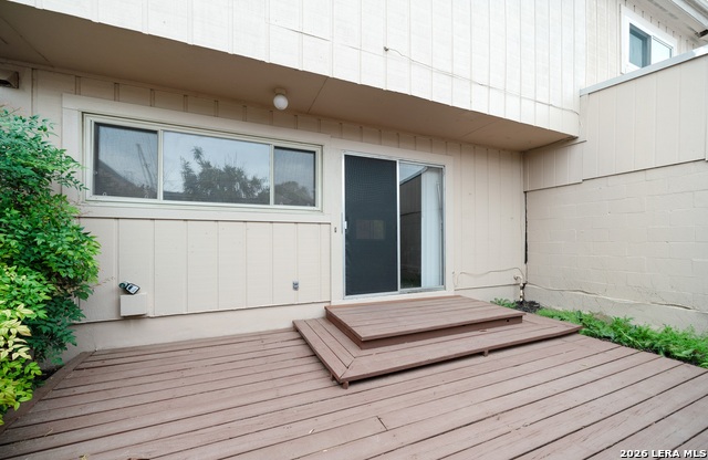 Image 25 of 33 For 10958 Crown Park