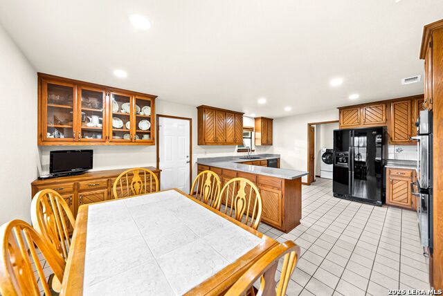 Image 11 of 71 For 14320 La Vernia Rd