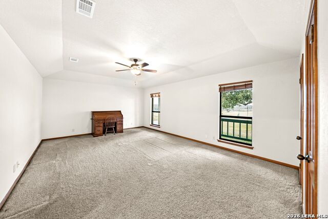 Image 16 of 71 For 14320 La Vernia Rd