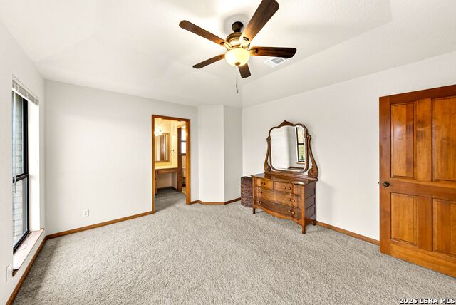 Image 22 of 71 For 14320 La Vernia Rd