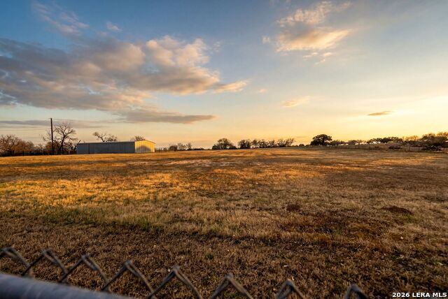 Image 38 of 71 For 14320 La Vernia Rd