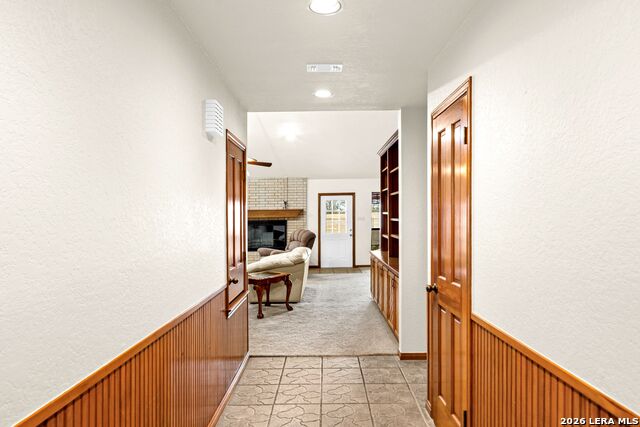 Image 5 of 71 For 14320 La Vernia Rd