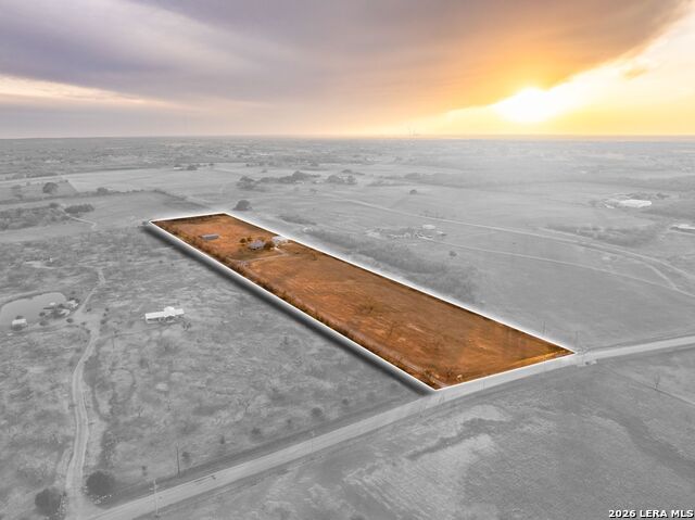 Image 52 of 71 For 14320 La Vernia Rd