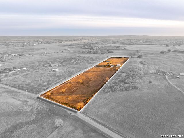 Image 54 of 71 For 14320 La Vernia Rd