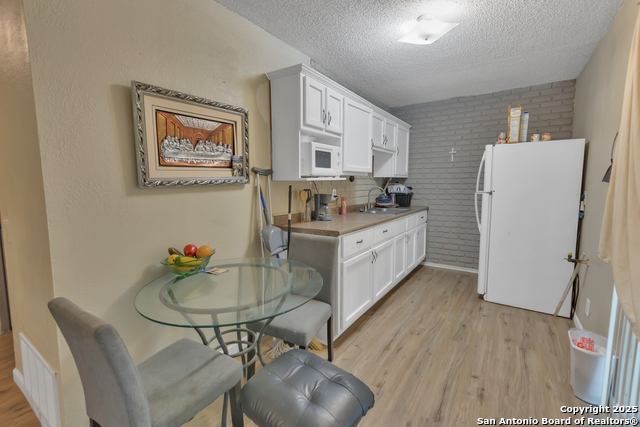 Image 6 of 19 For 5751 Indian Sky