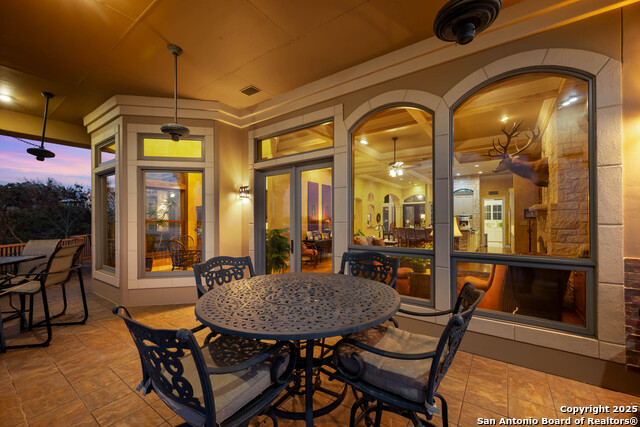 Image 33 of 40 For 985 Janet  