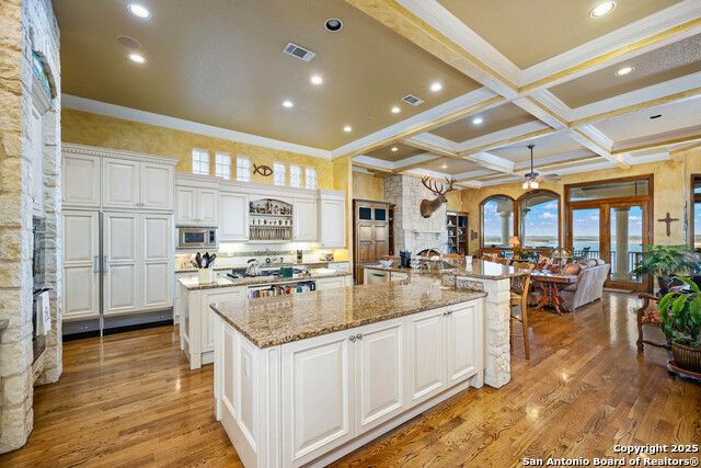 Image 7 of 40 For 985 Janet  