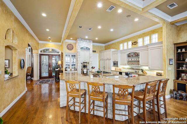 Image 8 of 40 For 985 Janet  