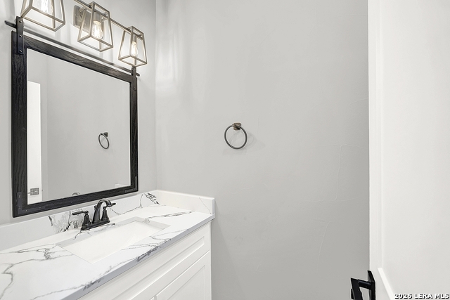 Image 24 of 45 For 100 Hondo Ridge