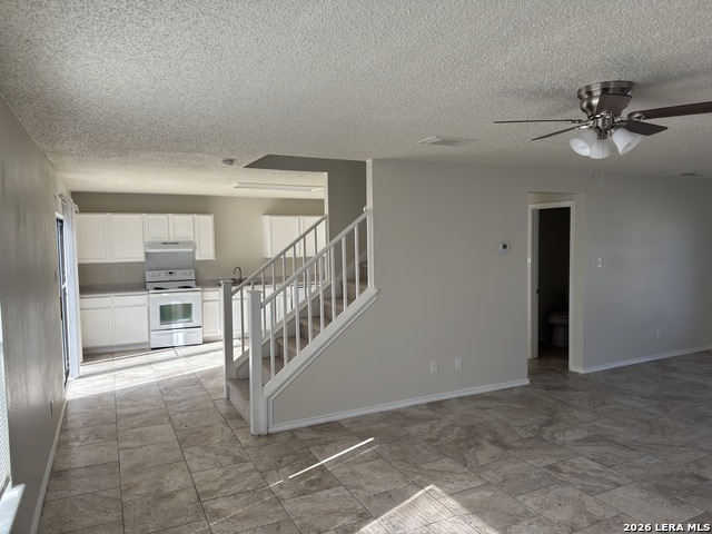 Image 6 of 17 For 5731 Deertail